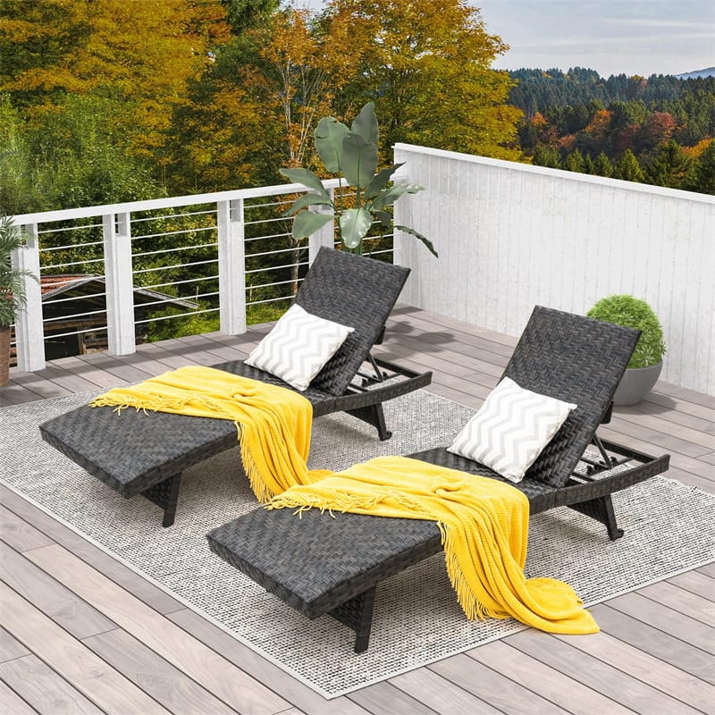 Folding Patio Chaise Lounge Chair, Quick Dry Foam Padded Rattan Recliner with 5-Level Adjustable Backrest & Wheels for Outdoor Backyard Garden